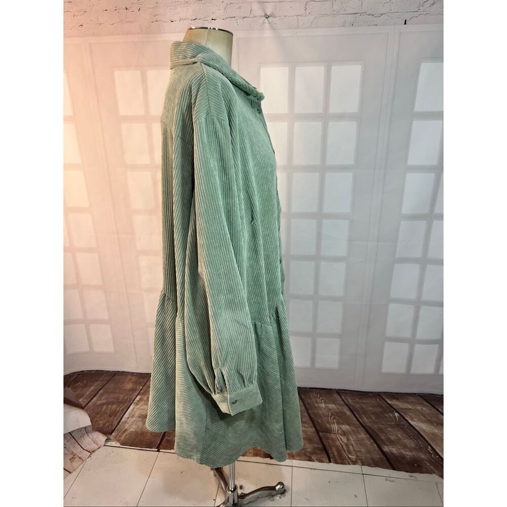 ASOS DESIGN Curve Mint Green Corduroy Cord Smock Button Down Mini Dress Size 24 - Picture 4 of 10